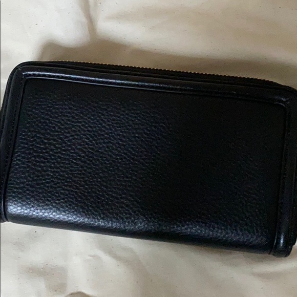 Tory Burch Wallet + Dust Bag - Picture 6 of 9